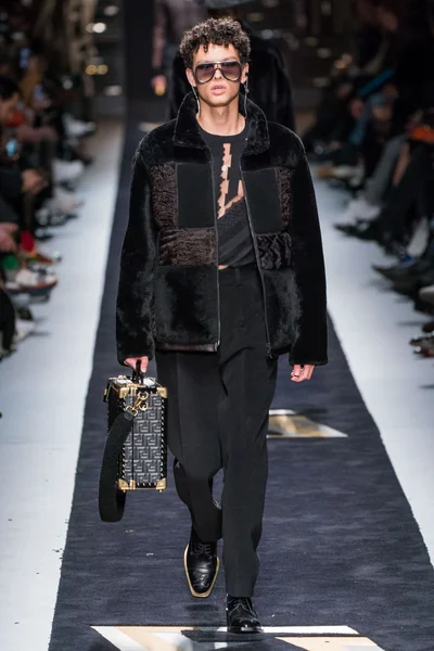 Look 59